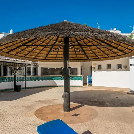 Akisol Targa Apartamento